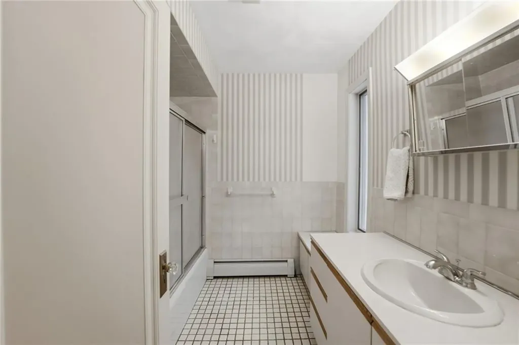 125 Arcadia Road Hopkinton RI 02832