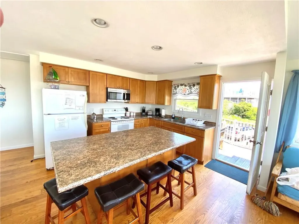 811 Charlestown Beach Road Charlestown RI 02813