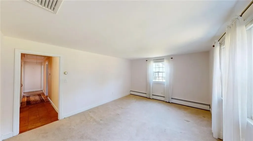 5 South Drive Middletown RI 02842