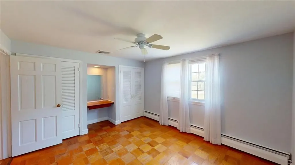 5 South Drive Middletown RI 02842