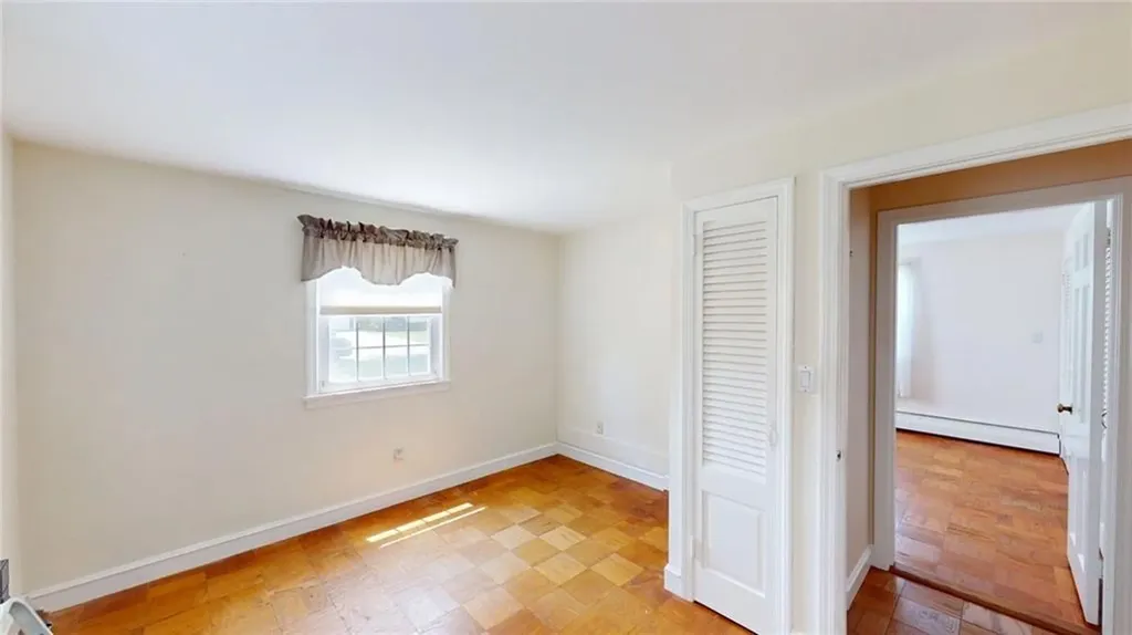 5 South Drive Middletown RI 02842