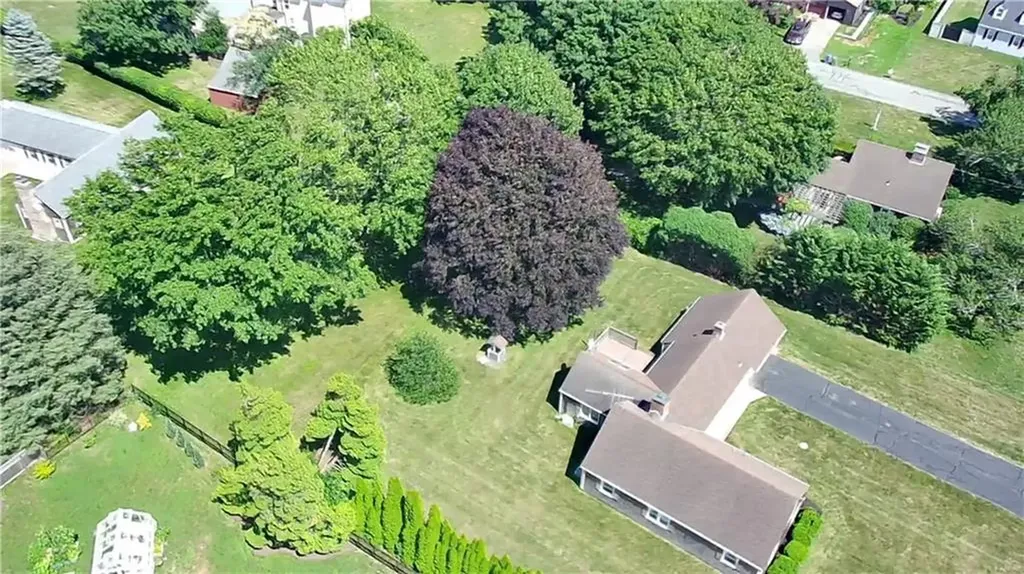 5 South Drive Middletown RI 02842