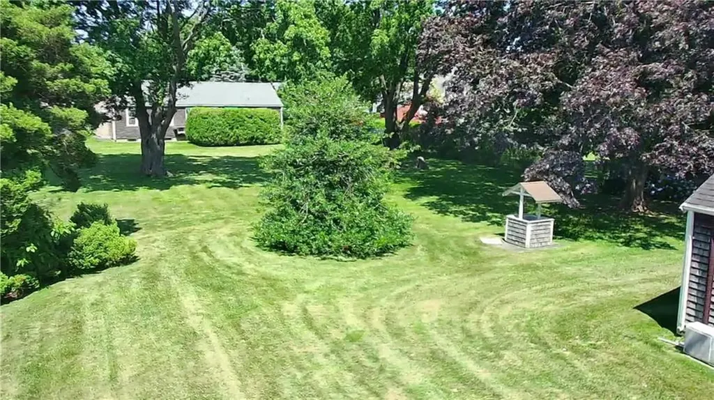 5 South Drive Middletown RI 02842