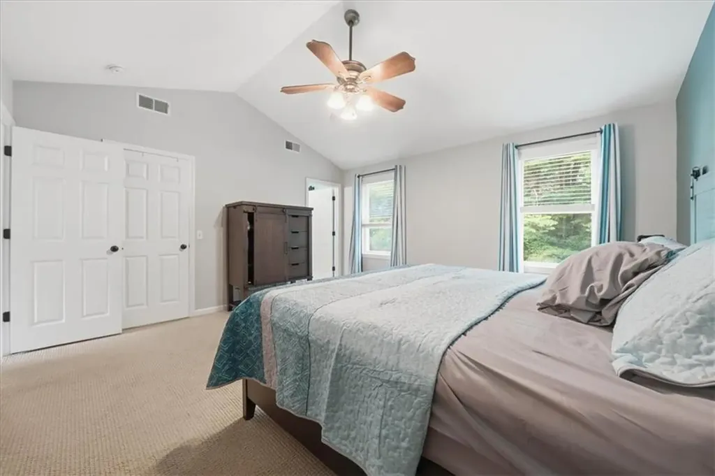 26 Davis Circle Warwick RI 02886