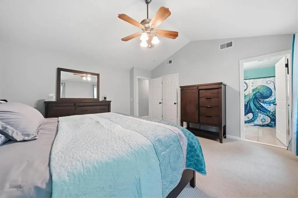 26 Davis Circle Warwick RI 02886