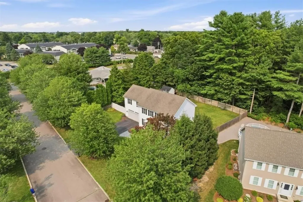 26 Davis Circle Warwick RI 02886