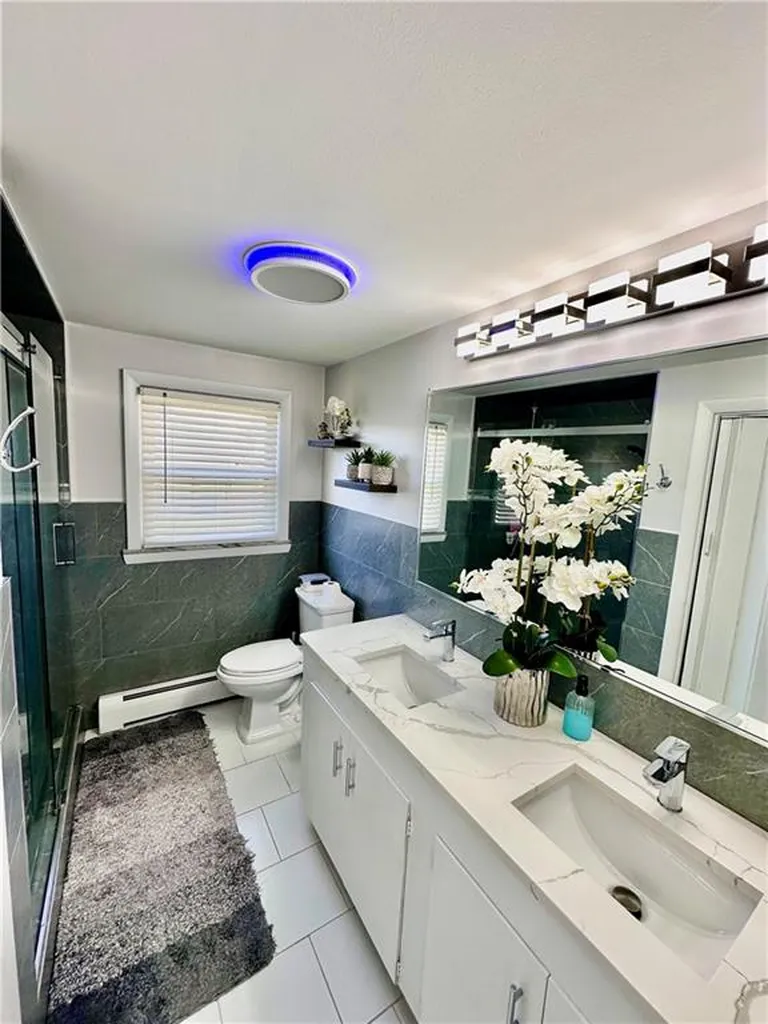 99 Lookout Avenue Cranston RI 02920