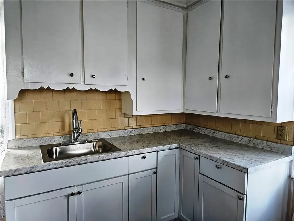 168 Spring Street Woonsocket RI 02895