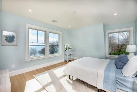 19 Searidge Drive Narragansett RI 02874
