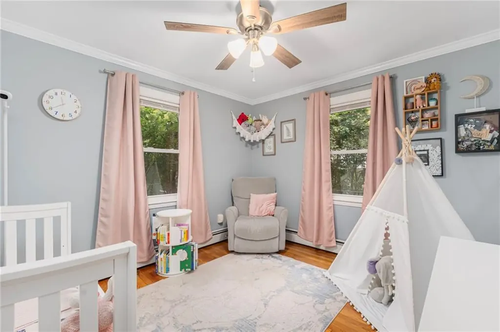 31 Todd Street Warwick RI 02888