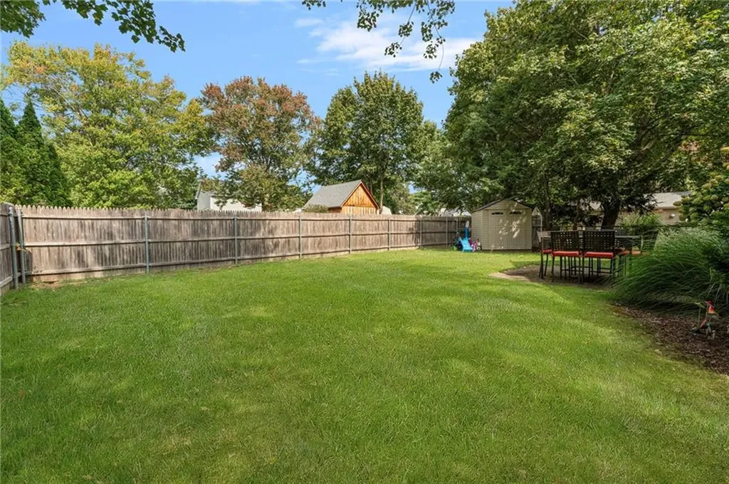 31 Todd Street Warwick RI 02888