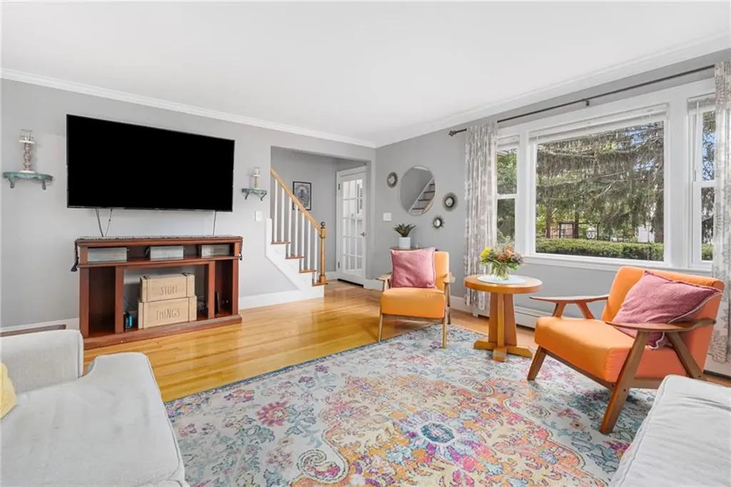 31 Todd Street Warwick RI 02888