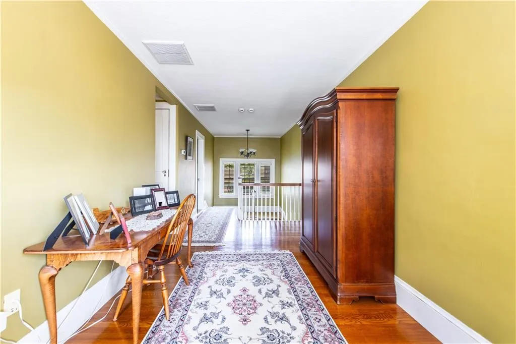 33 Sefton Drive Cranston RI 02905