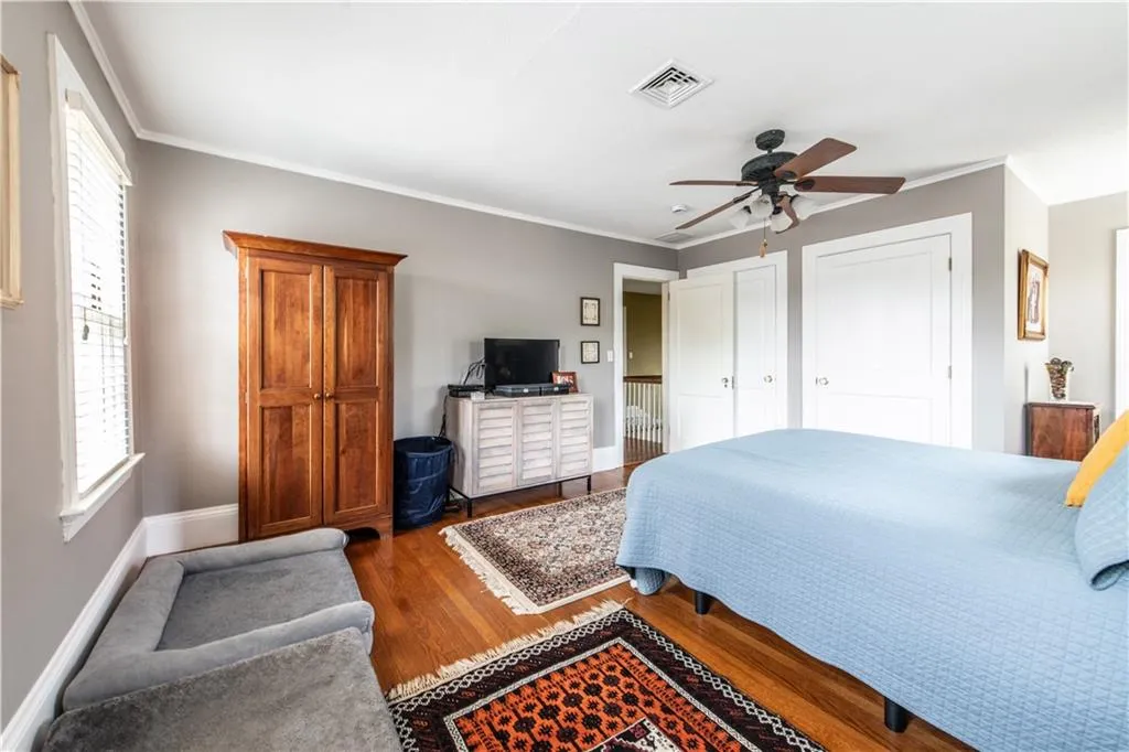 33 Sefton Drive Cranston RI 02905
