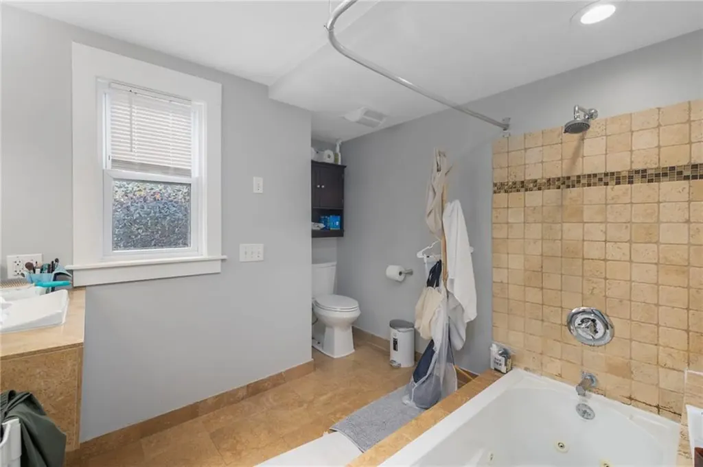 64 Pitman Street Providence RI 02906