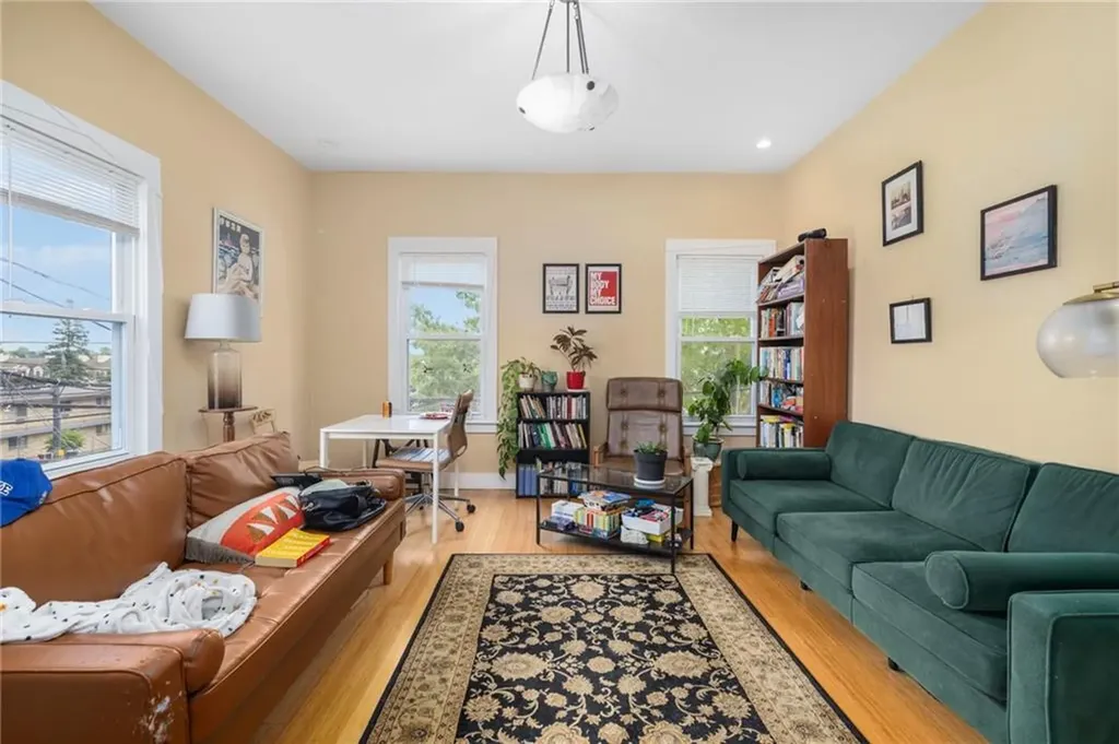64 Pitman Street Providence RI 02906