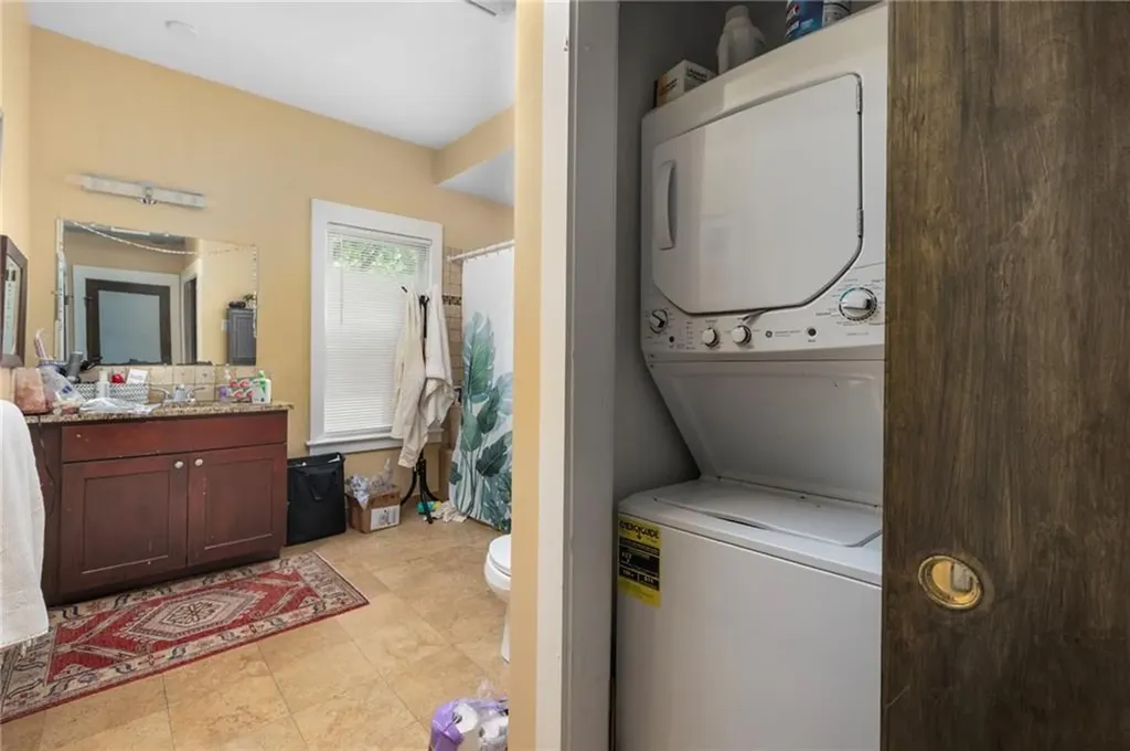 64 Pitman Street Providence RI 02906