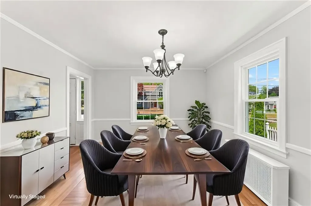 130 Ferry Lane Barrington RI 02806