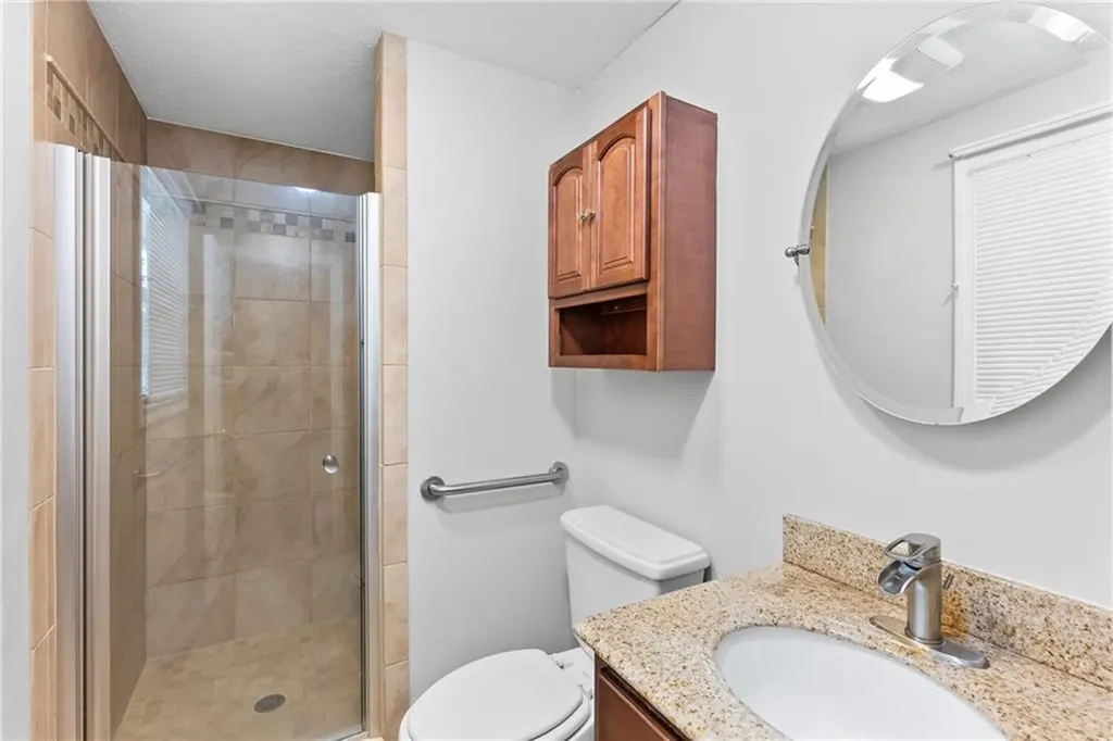 71 Hawthorne Place North Providence RI 02904