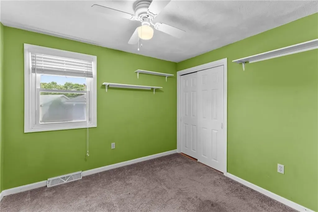 71 Hawthorne Place North Providence RI 02904