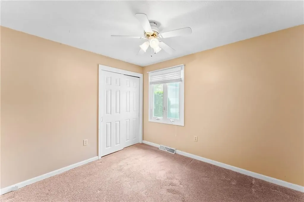 71 Hawthorne Place North Providence RI 02904