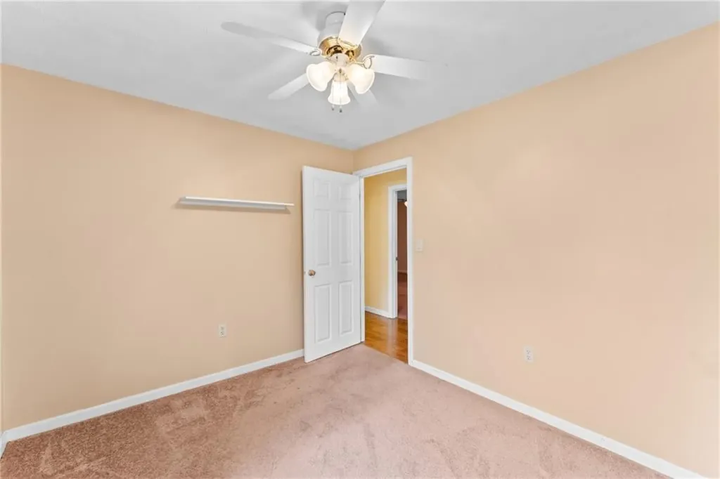71 Hawthorne Place North Providence RI 02904