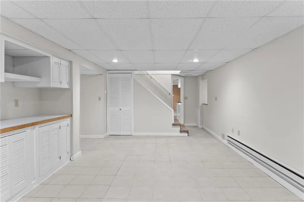 71 Hawthorne Place North Providence RI 02904
