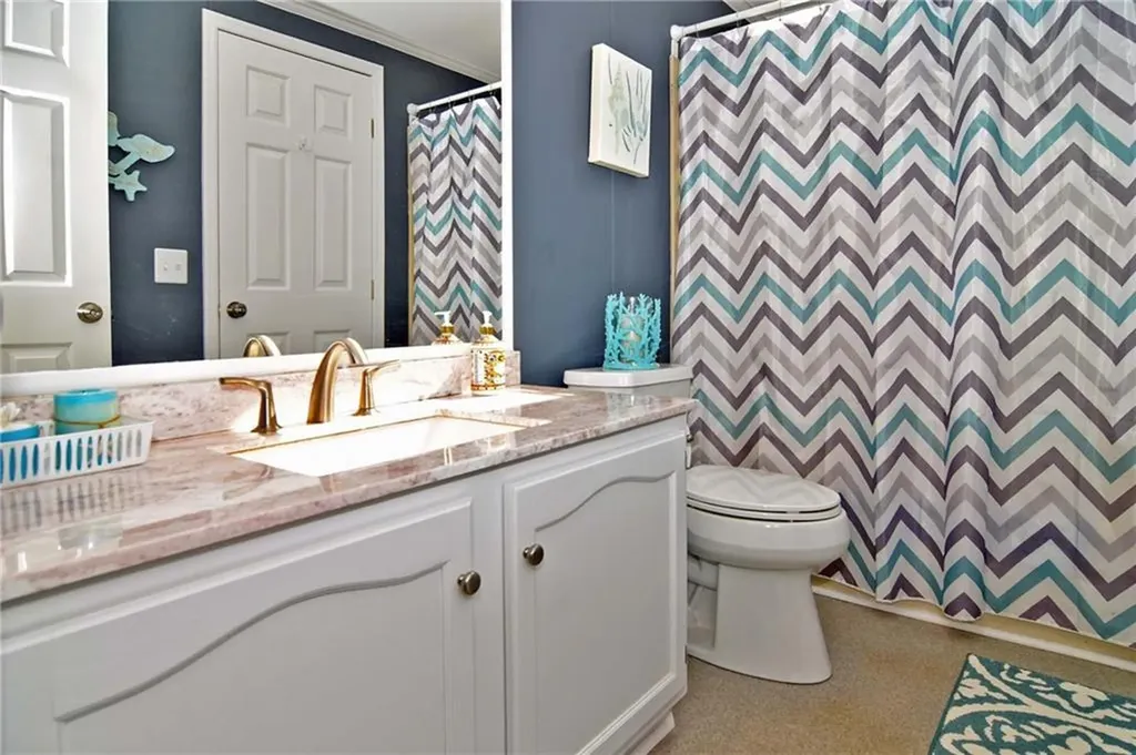 63 Little Pond Road South Kingstown RI 02879