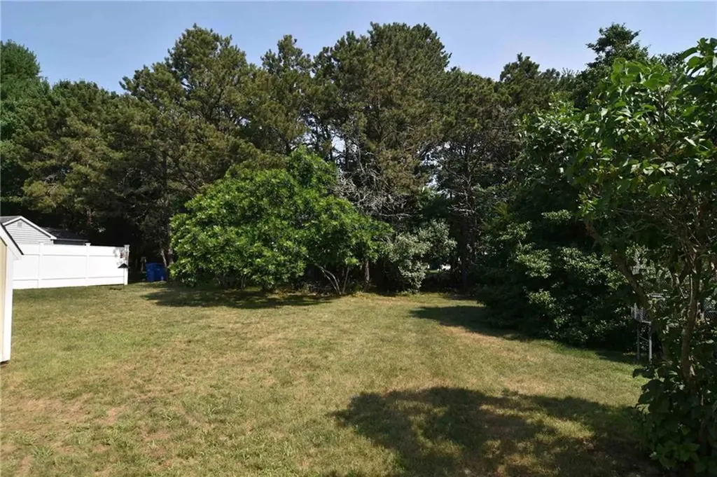 63 Little Pond Road South Kingstown RI 02879