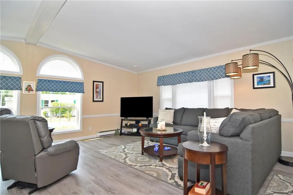 63 Little Pond Road South Kingstown RI 02879
