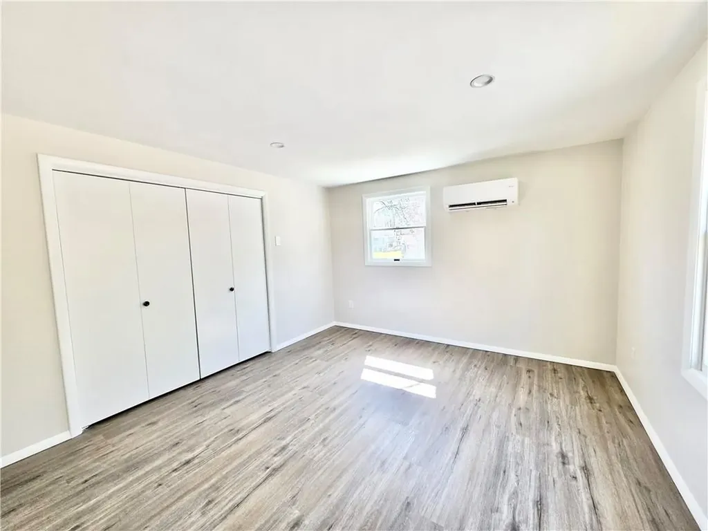 8 Wolf Hill Road Smithfield RI 02917