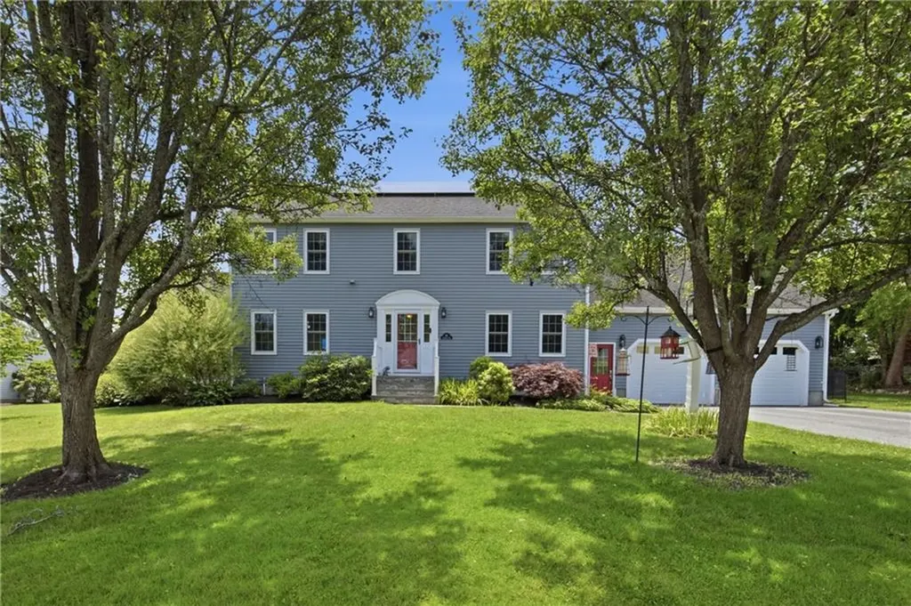 83 Fairhaven Road Cumberland RI 02864