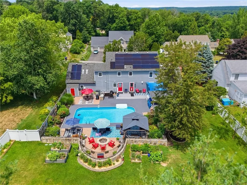 83 Fairhaven Road Cumberland RI 02864