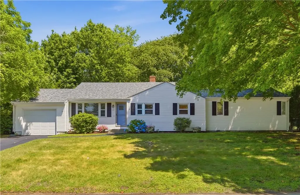 117 Canonchet Drive Portsmouth RI 02871
