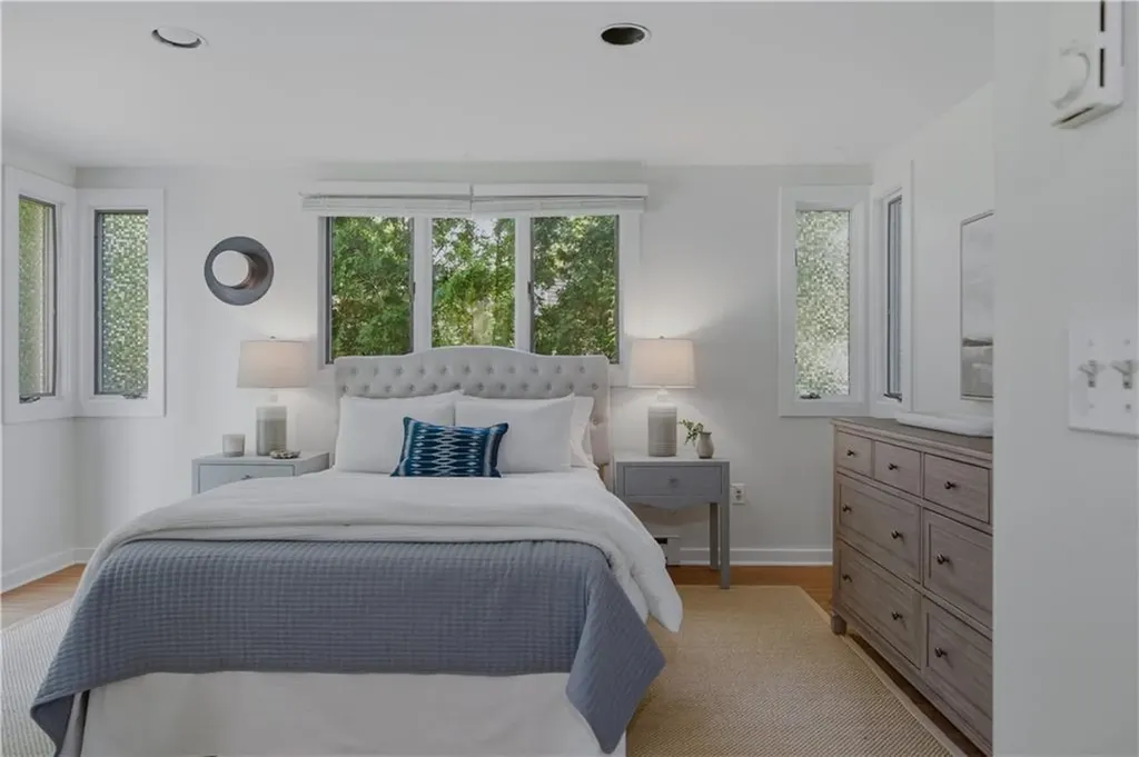 117 Canonchet Drive Portsmouth RI 02871