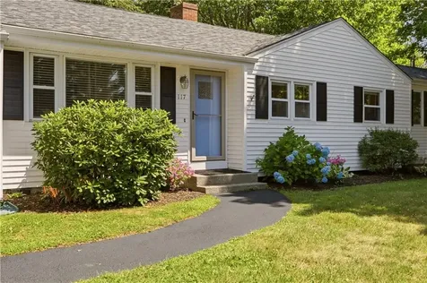 117 Canonchet Drive Portsmouth RI 02871
