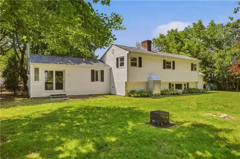 117 Canonchet Drive Portsmouth RI 02871