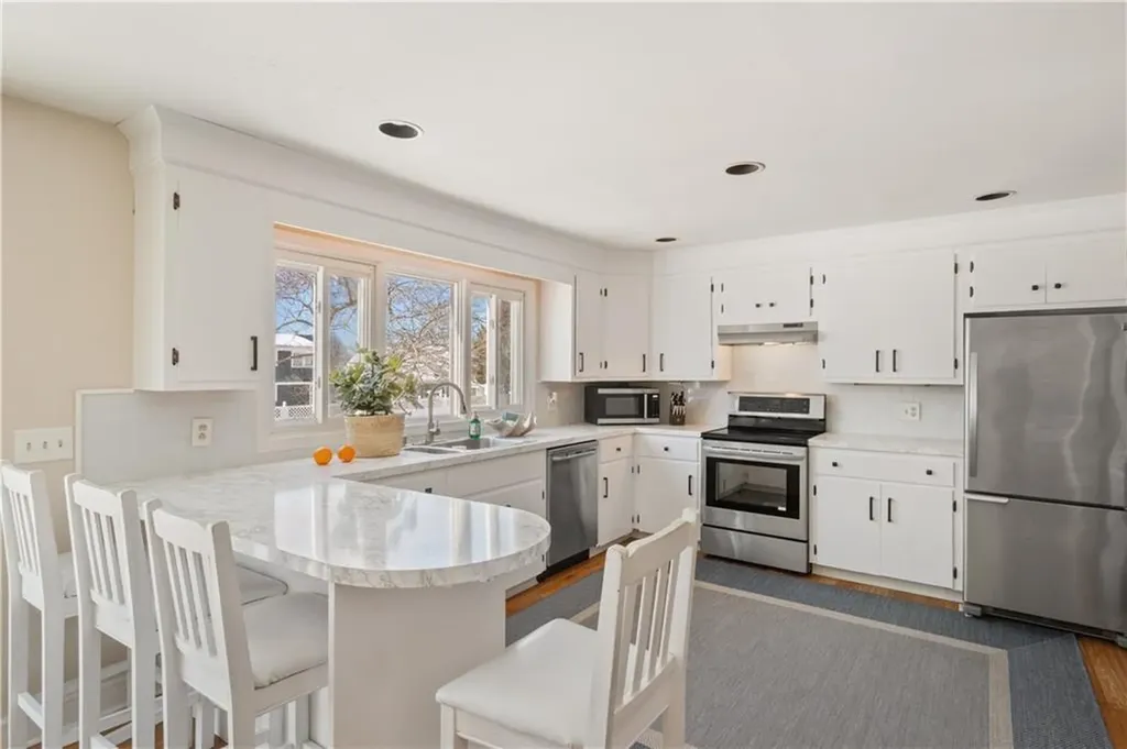 11 Odonnell Road Middletown RI 02842