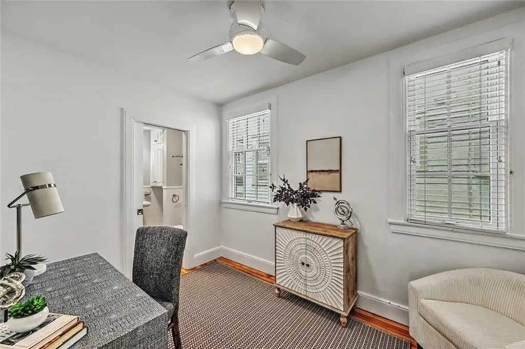 402 Angell Street Providence RI 02906