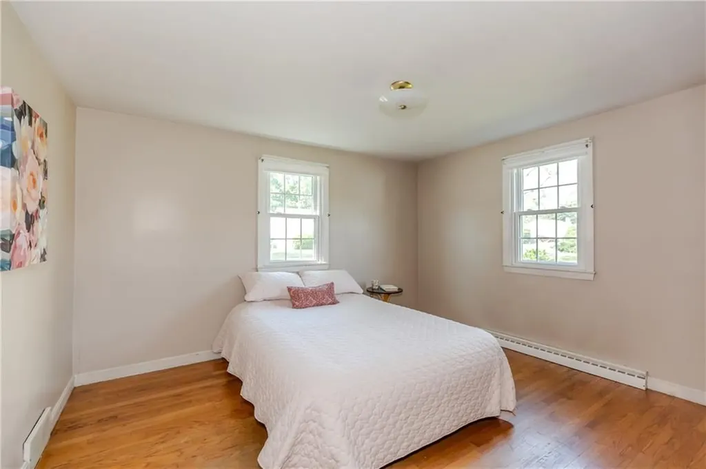 15 Drake Road Warwick RI 02888