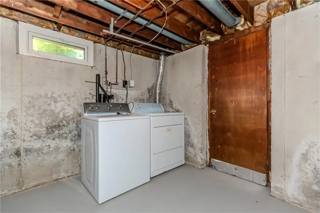 15 Drake Road Warwick RI 02888
