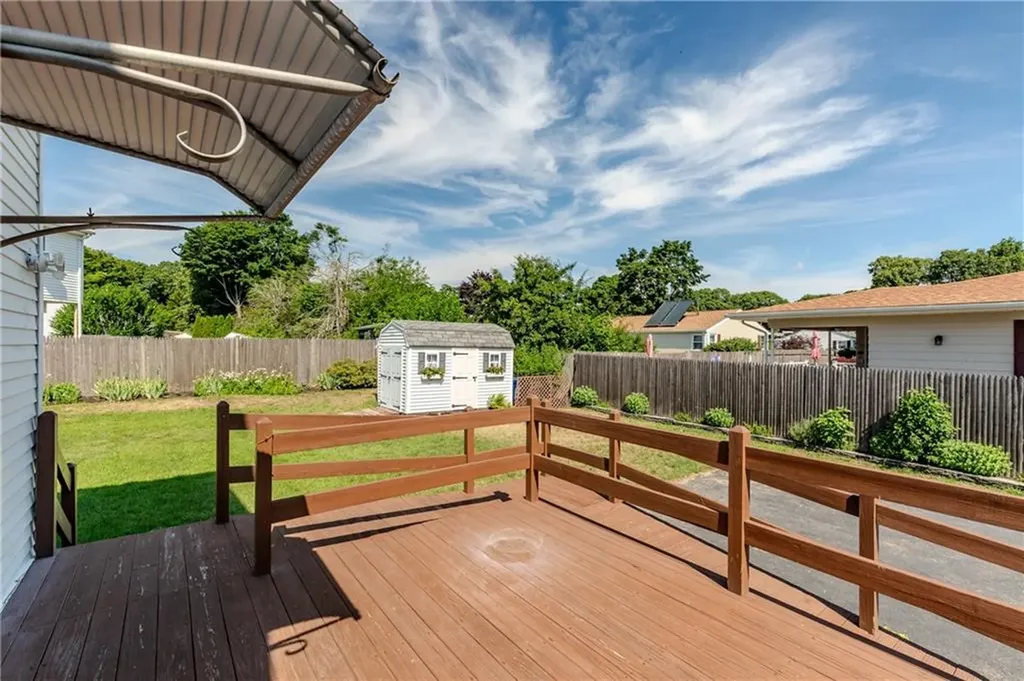 15 Drake Road Warwick RI 02888