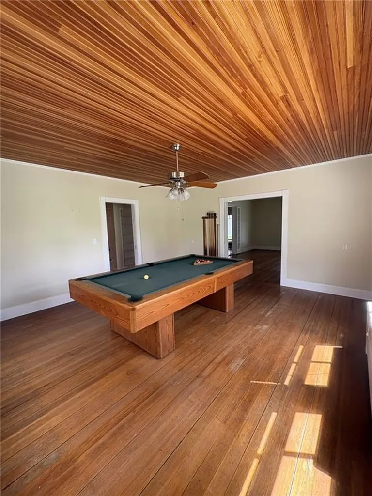 41 Walcott Avenue Jamestown RI 02835
