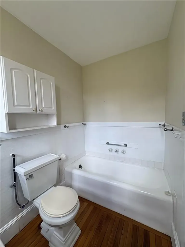 41 Walcott Avenue Jamestown RI 02835