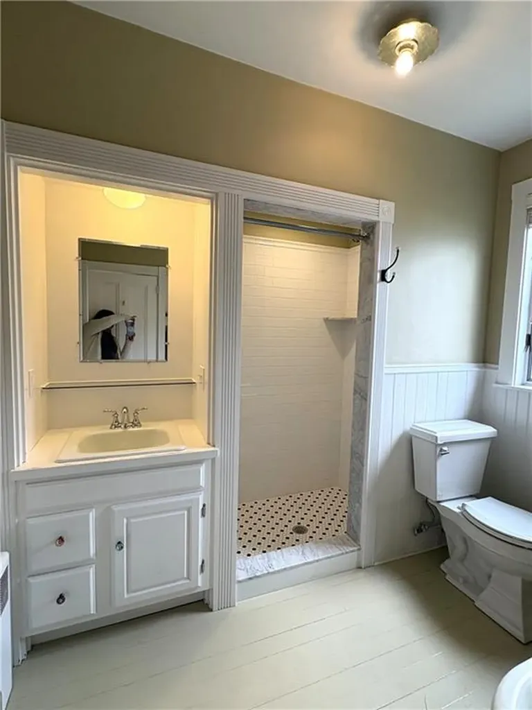 41 Walcott Avenue Jamestown RI 02835