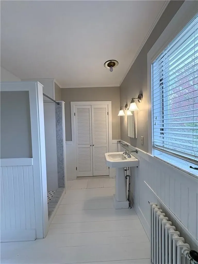 41 Walcott Avenue Jamestown RI 02835
