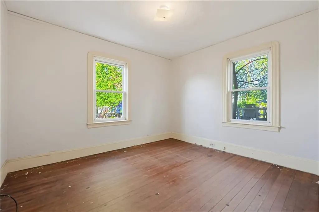 18 20 Forest Street Providence RI 02906