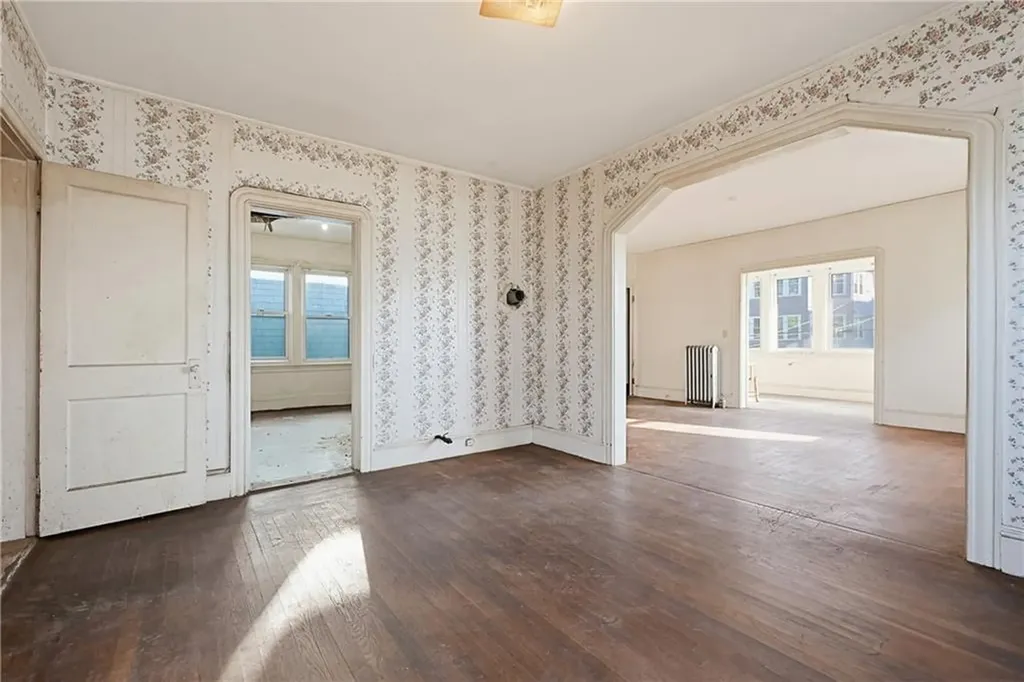18 20 Forest Street Providence RI 02906