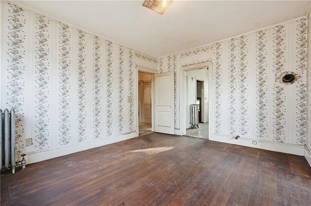 18 20 Forest Street Providence RI 02906