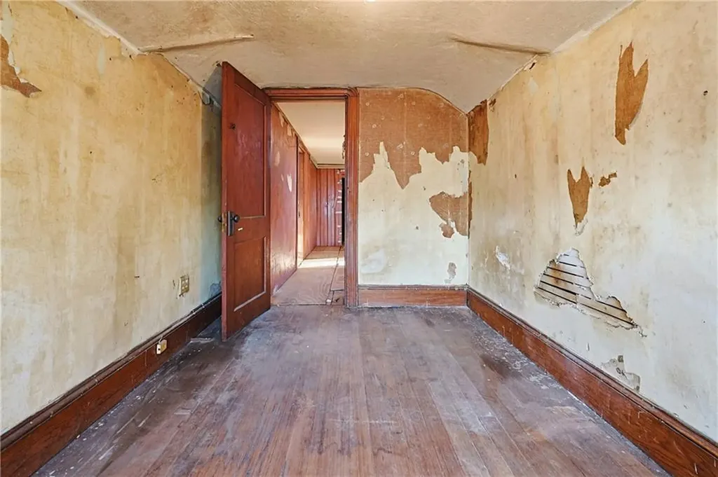 18 20 Forest Street Providence RI 02906